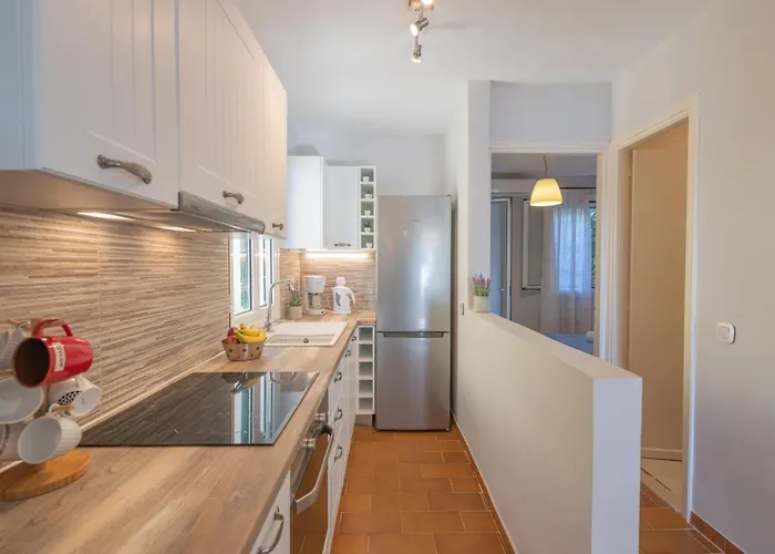 Karni Glyfada Kerkyra * Pelekas