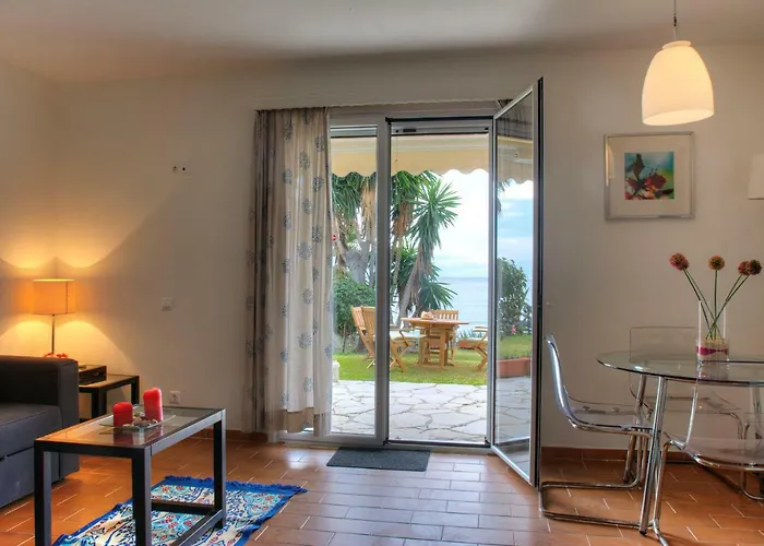 Lägenhet Karni Glyfada Kerkyra *